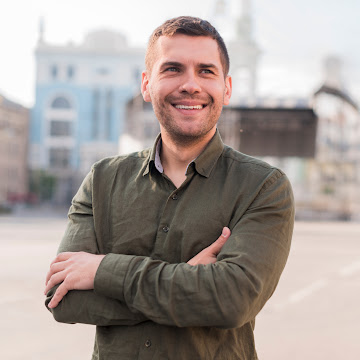 Profile photo of adamthomas